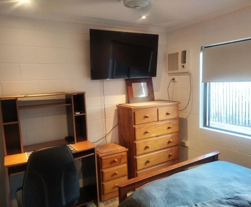 Furnished room in a share house