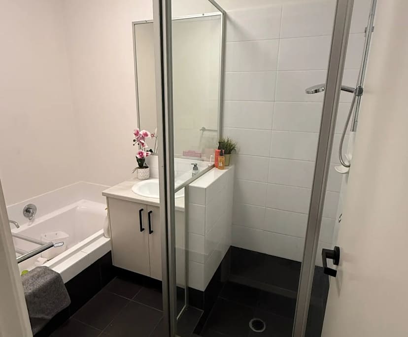 Furnished room with own bathroom