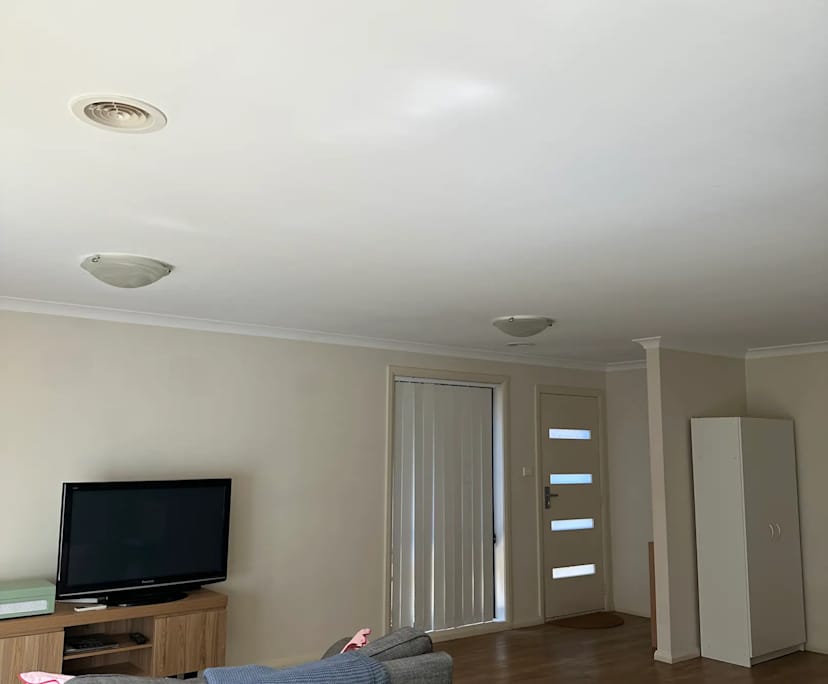 Whole property with 2 rooms for rent