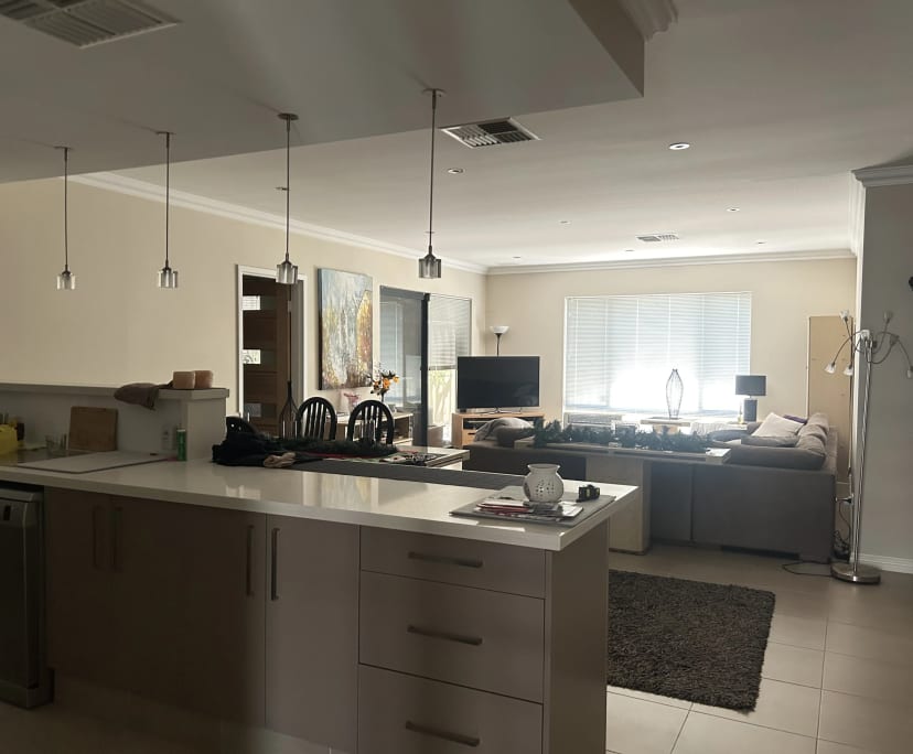 $350, Share-house, 4 bathrooms, Greenwood WA 6024