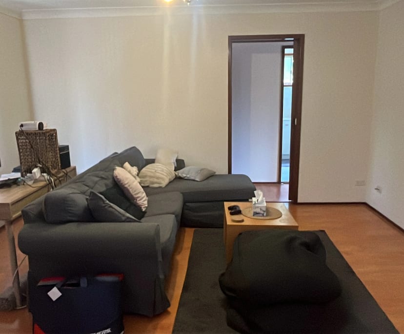 $275, Whole-property, 3 bathrooms, Keiraville NSW 2500