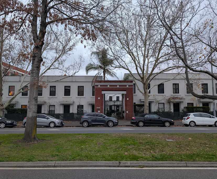 Unfurnished room in a share house