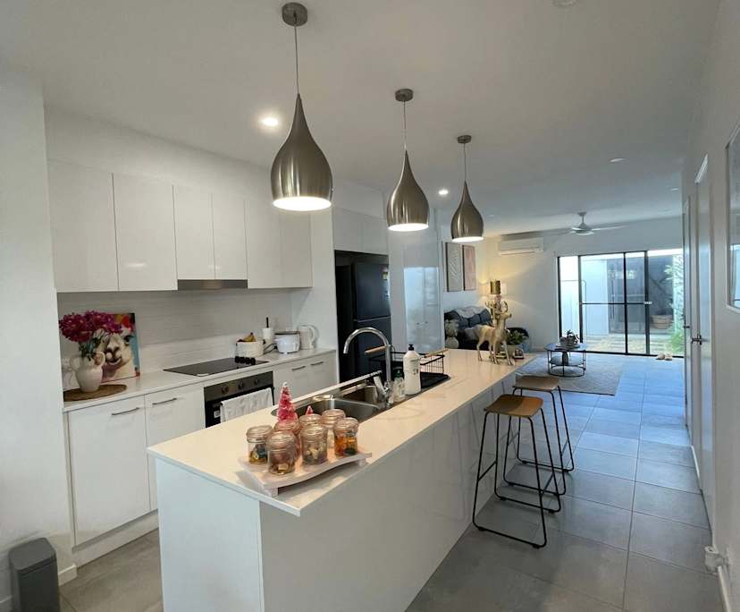 $295, Share-house, 3 bathrooms, Nirimba QLD 4551