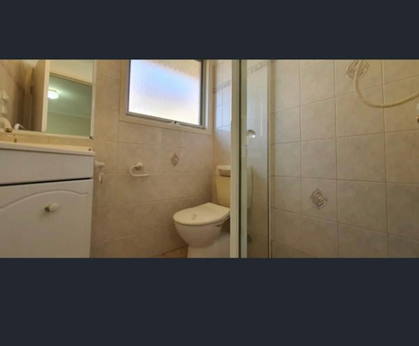 Room with ensuite in a share house