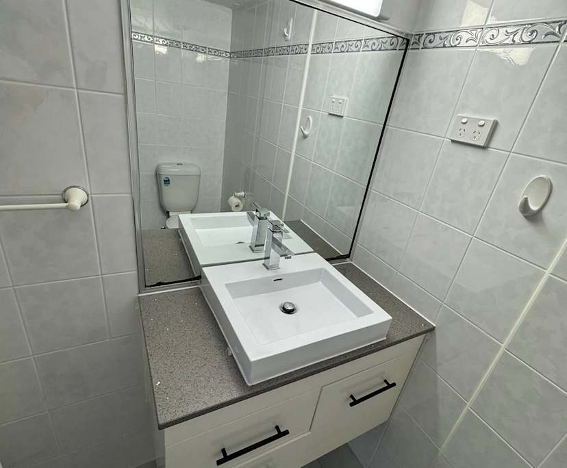 $600, Flatshare, 2 bathrooms, Surfers Paradise QLD 4217