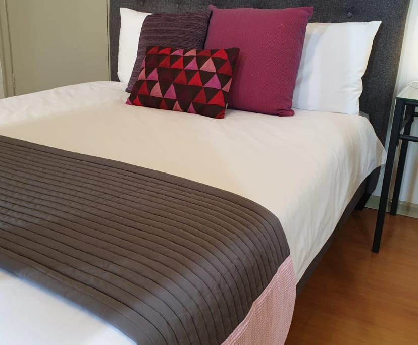 $290, Share-house, 6 bathrooms, Sunshine VIC 3020