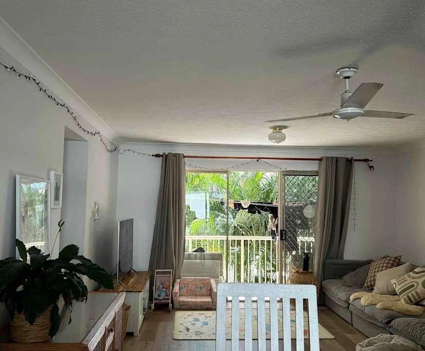$380, Flatshare, 2 bathrooms, Currumbin QLD 4223