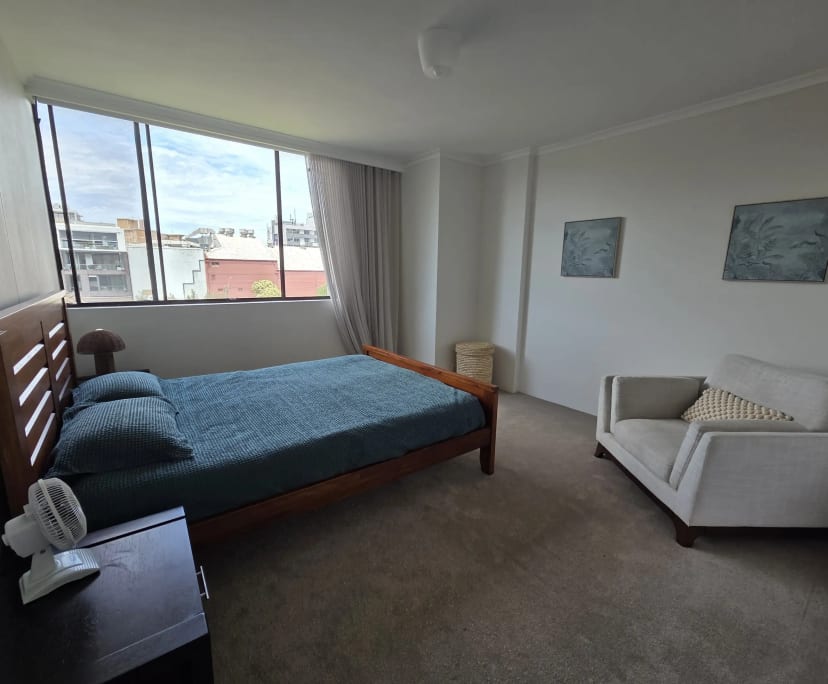 $950, Whole-property, 2 bathrooms, Cremorne NSW 2090