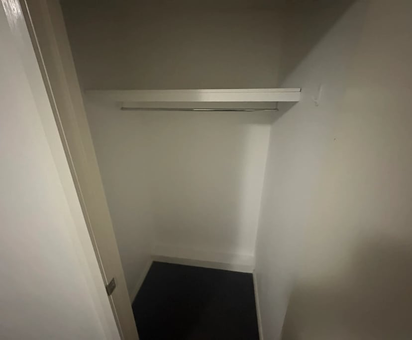 Unfurnished room in a share house