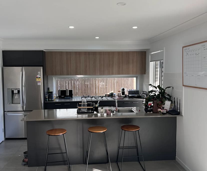propertyImage