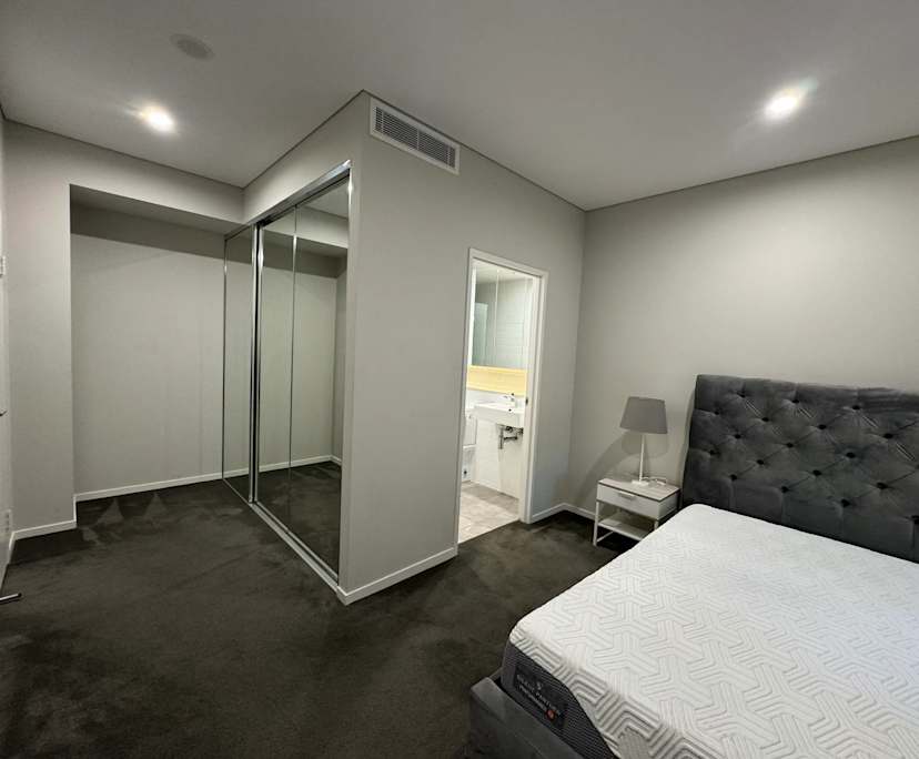 $1,700, Whole-property, 3 bathrooms, Zetland NSW 2017