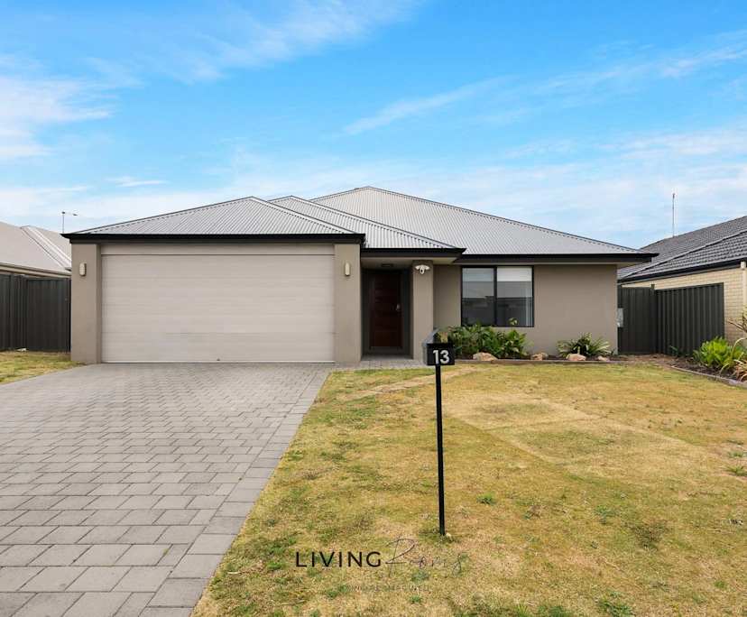 $210, Share-house, 6 bathrooms, Waikiki WA 6169