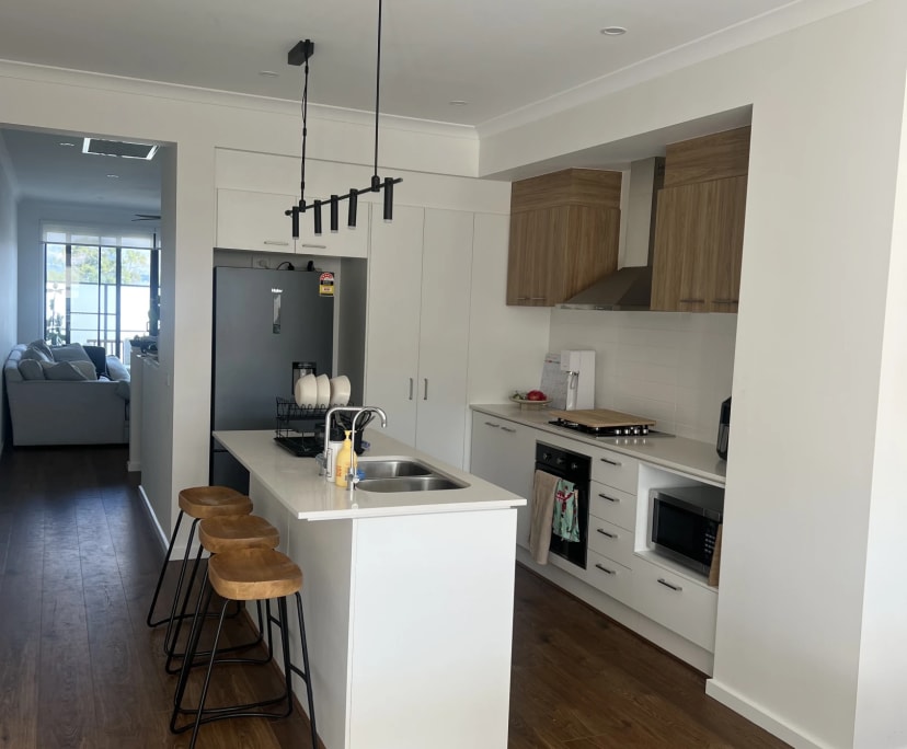 propertyImage