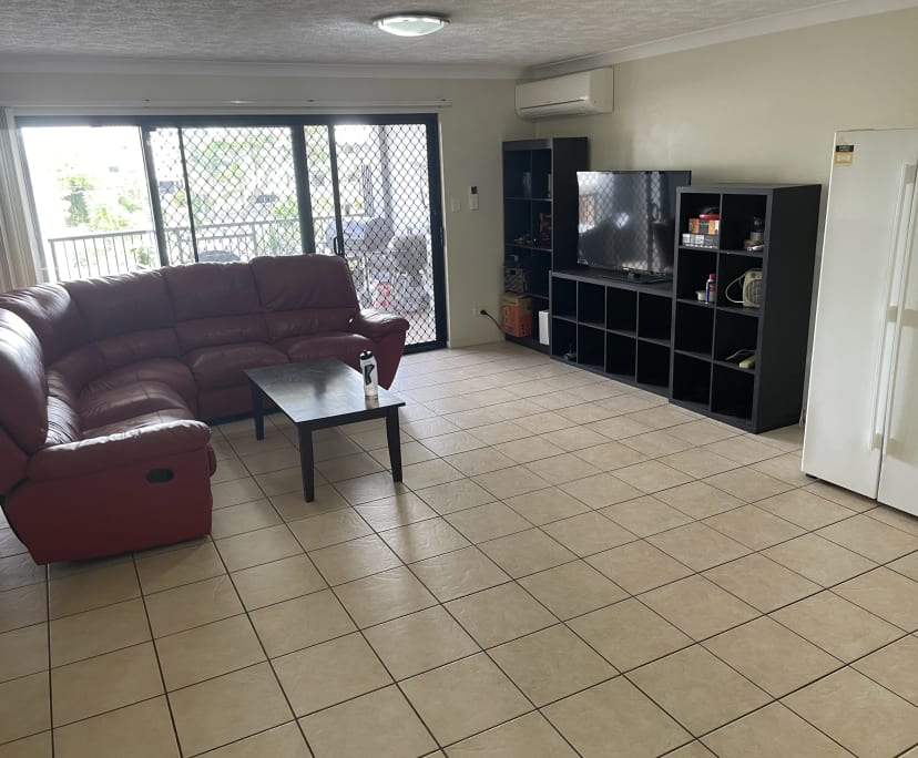 Room for Rent in Yeronga, Brisbane 165, Unfurnish...