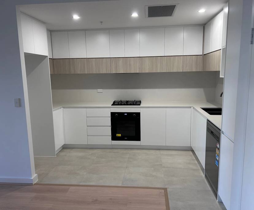 Unfurnished room with own bathroom