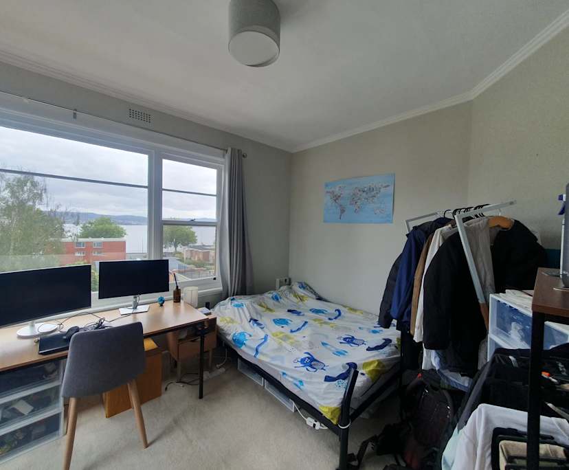 $185, Share-house, 3 bathrooms, Sandy Bay TAS 7005