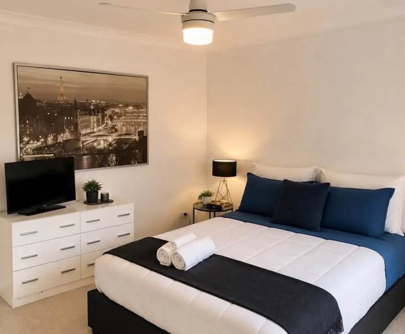 Furnished room with ensuite in a share house