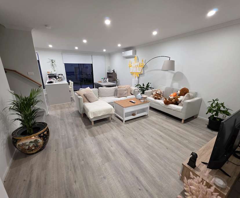 Room in a share house