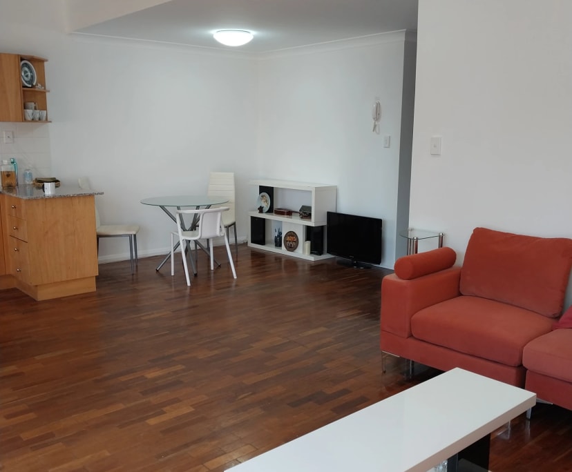 Furnished room with ensuite in a flatshare