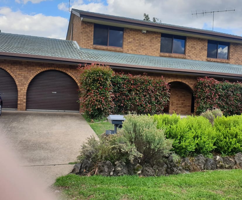 Furnished room in a share house