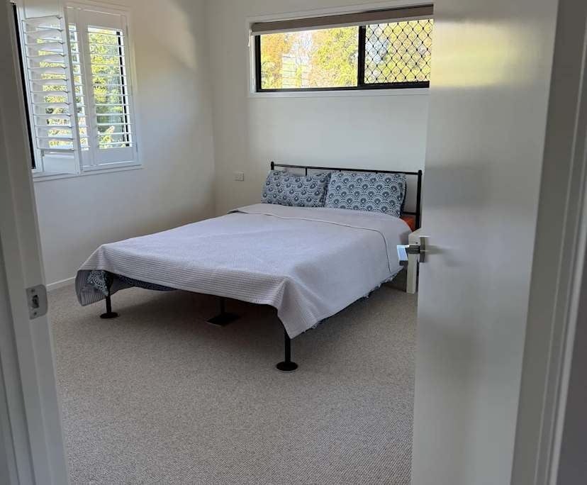 Furnished room with own bathroom