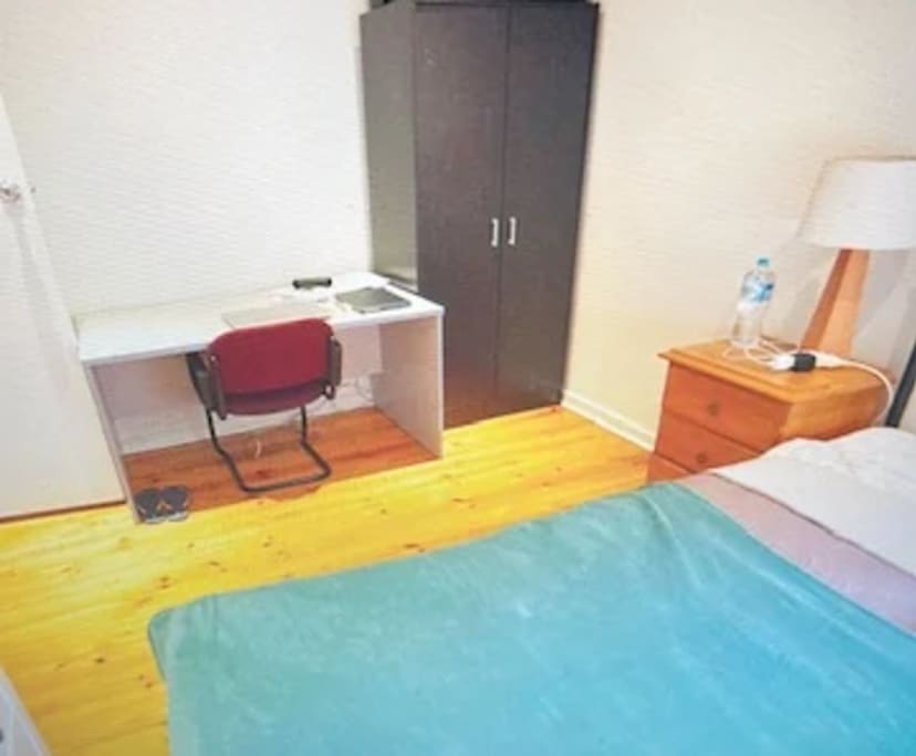 $240, Share-house, 4 bathrooms, Beverley SA 5009