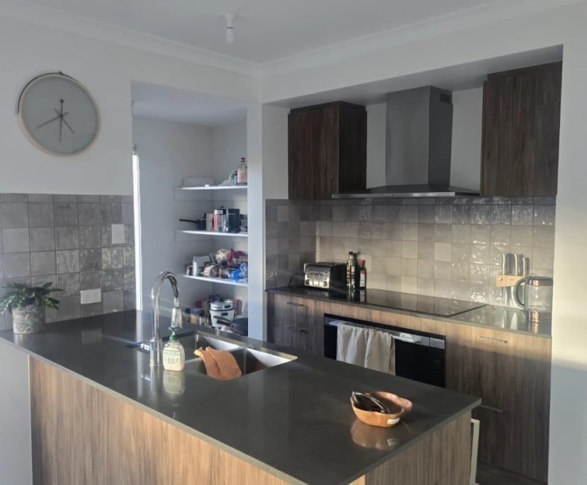 propertyImage