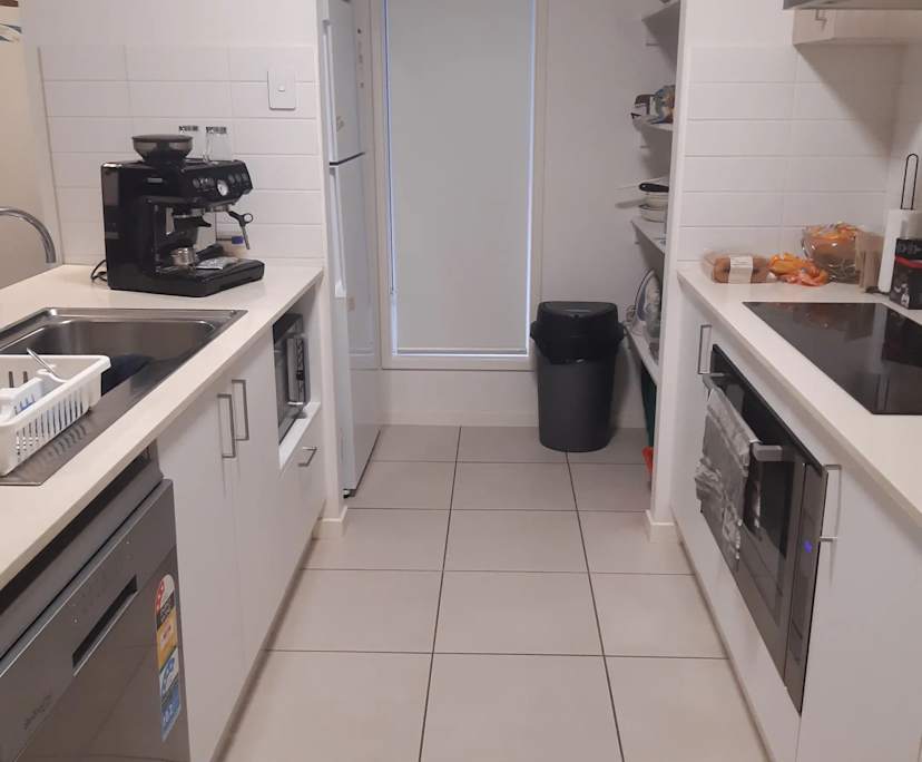 Unfurnished room with own bathroom
