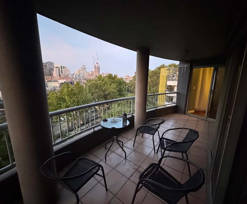 Whole property with 2 rooms for rent