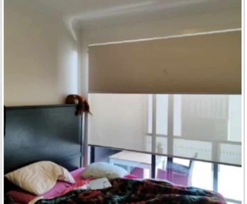 Room in a share house