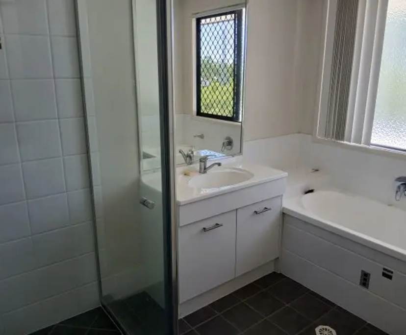 Furnished room with own bathroom