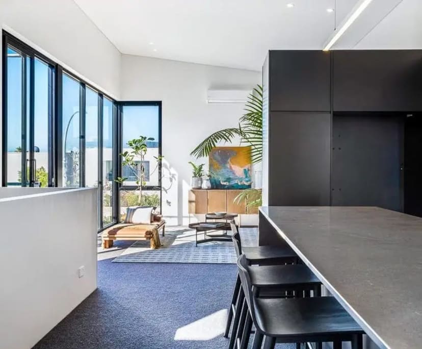 Room in a share house