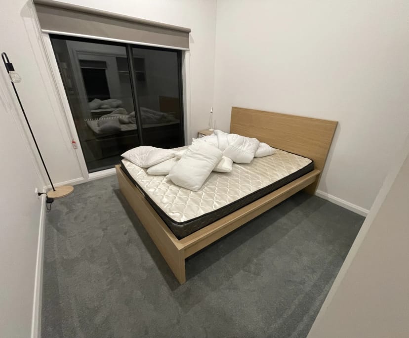 $375, Share-house, 2 bathrooms, Chirnside Park VIC 3116