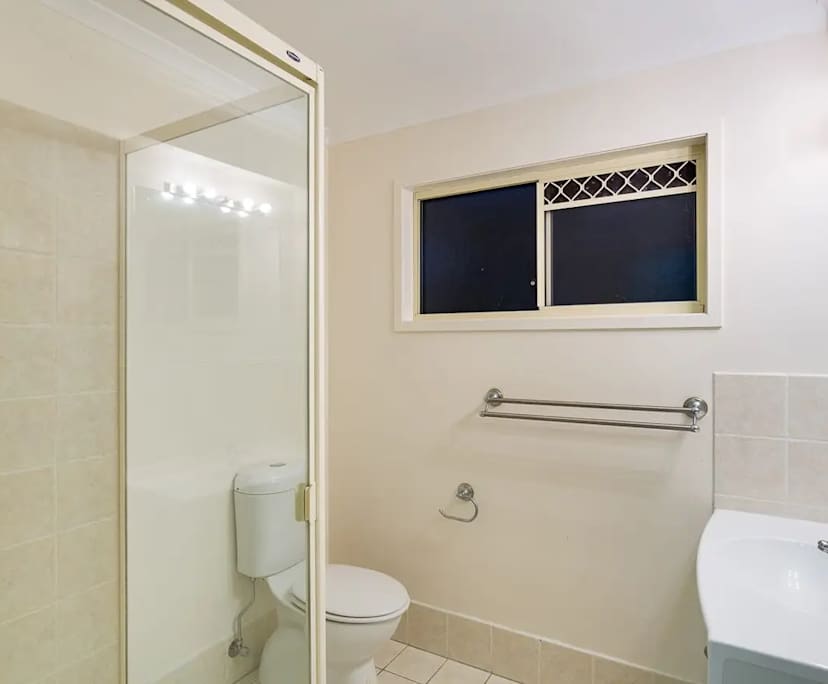 $220, Share-house, 4 bathrooms, Paddington QLD 4064