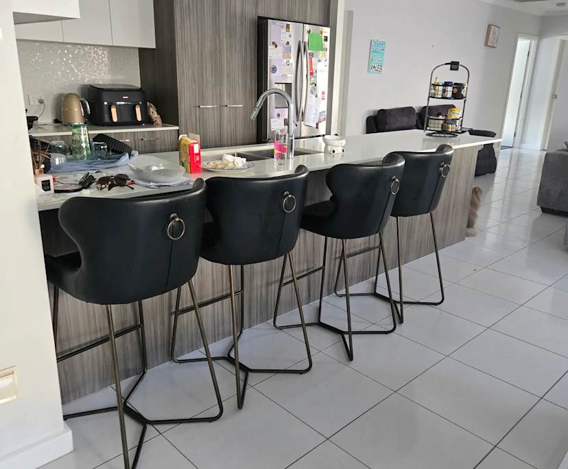 $200, Homestay, 4 bathrooms, South Ripley QLD 4306