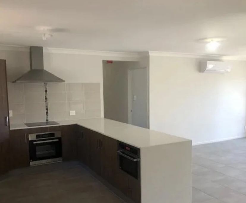 Unfurnished room in a share house