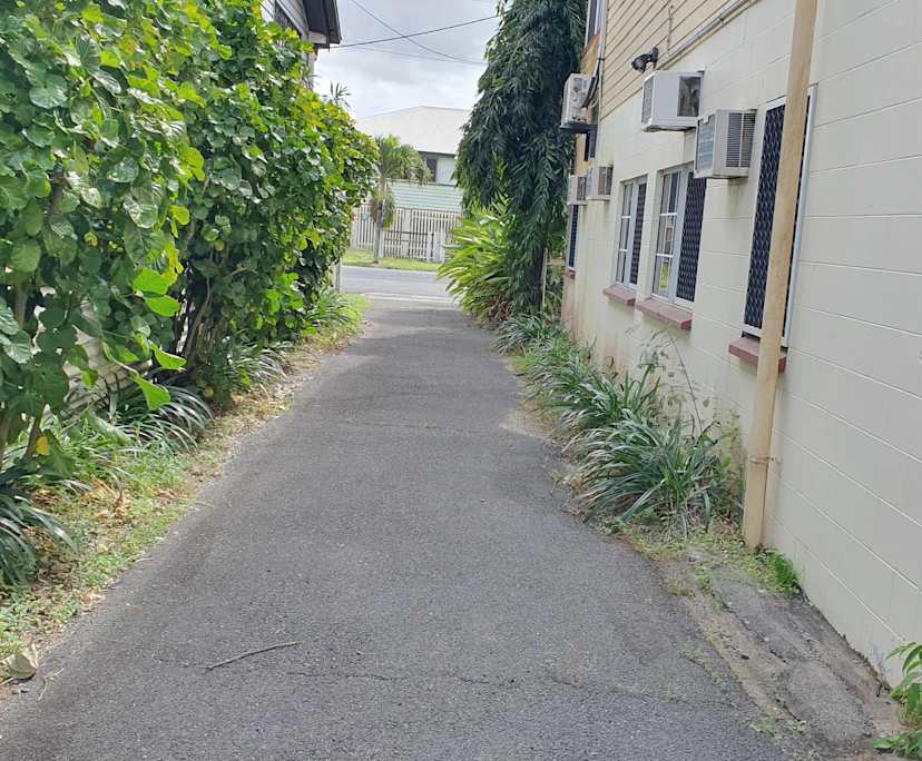 $220, Share-house, 4 bathrooms, Parramatta Park QLD 4870