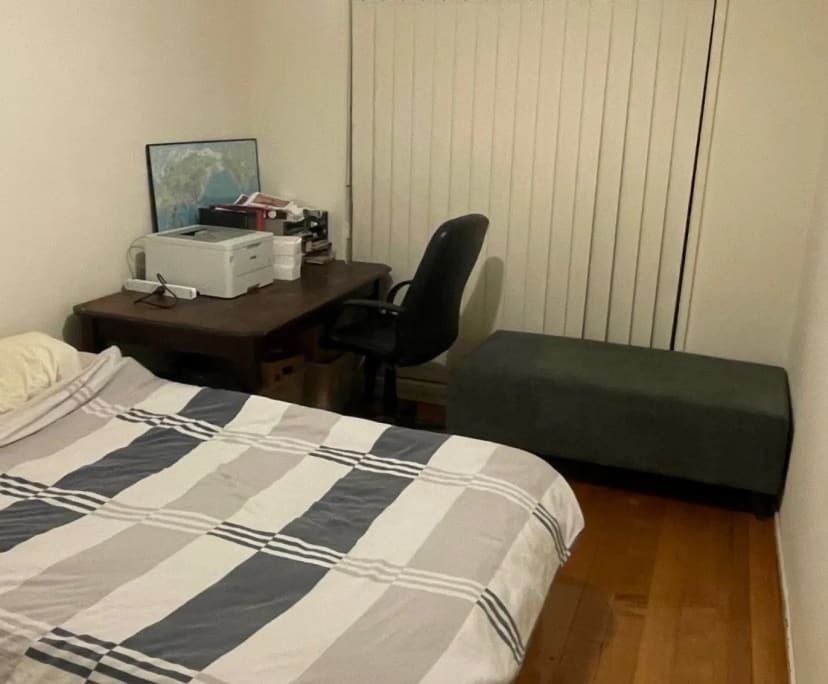 Furnished room in a share house