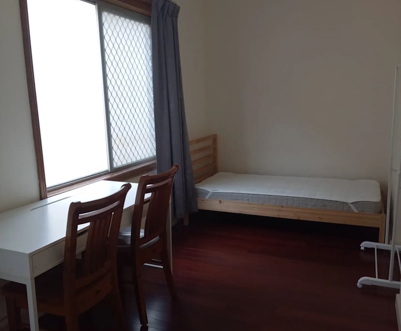 $285, Share-house, 6 bathrooms, Annandale NSW 2038