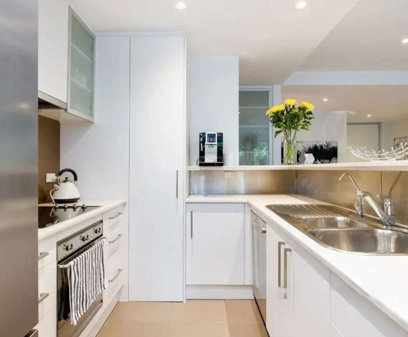 Furnished room with own bathroom