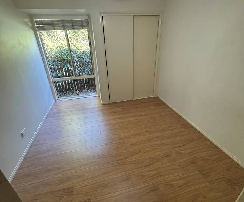 Unfurnished room in a share house