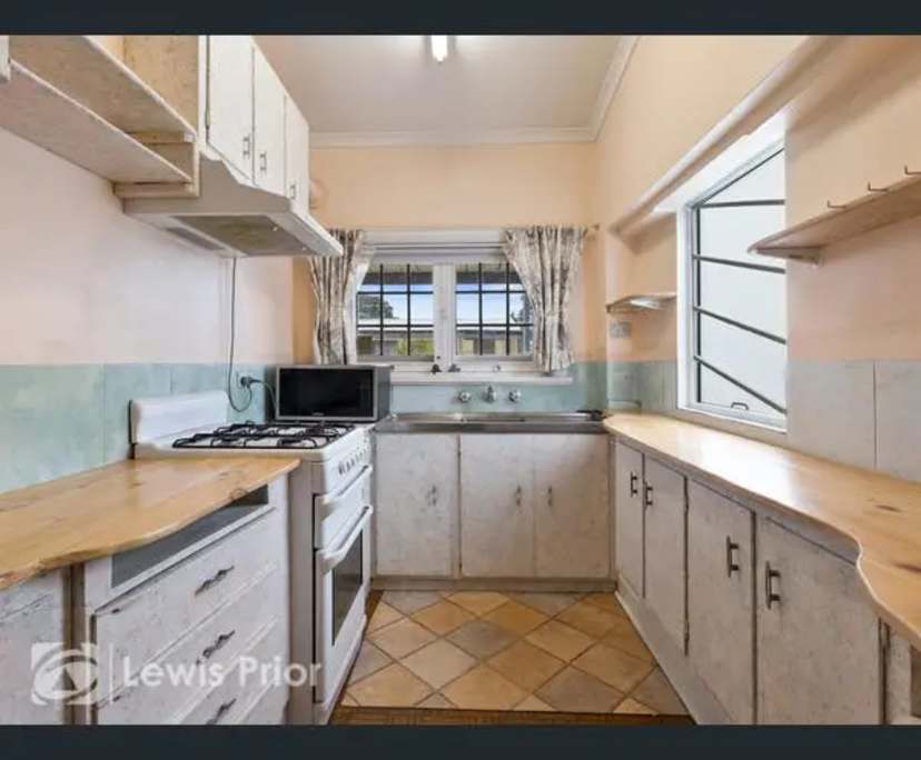 $200, Share-house, 3 bathrooms, Marion SA 5043