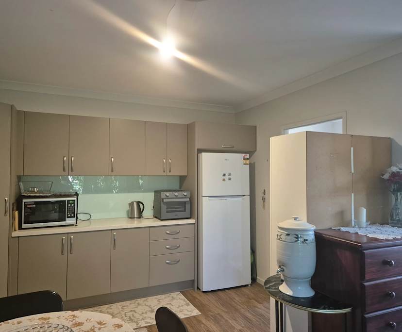 $250, Share-house, 4 bathrooms, Geneva NSW 2474