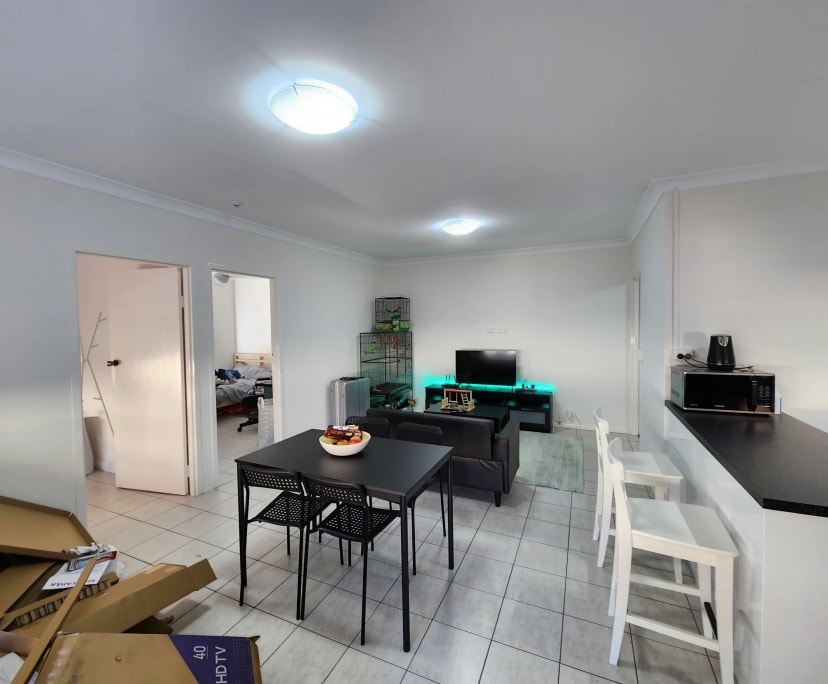 Furnished room in a flatshare