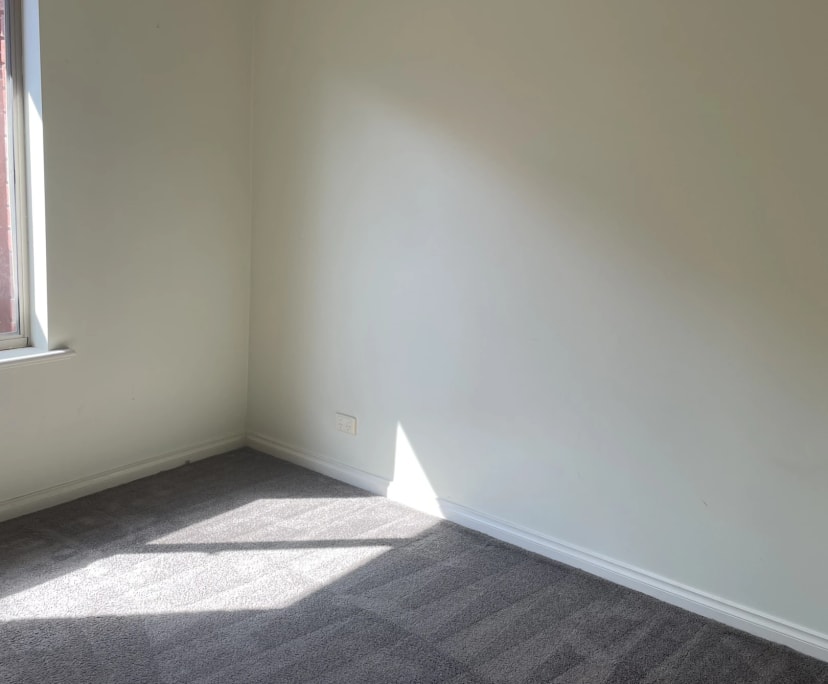 Unfurnished room in a share house