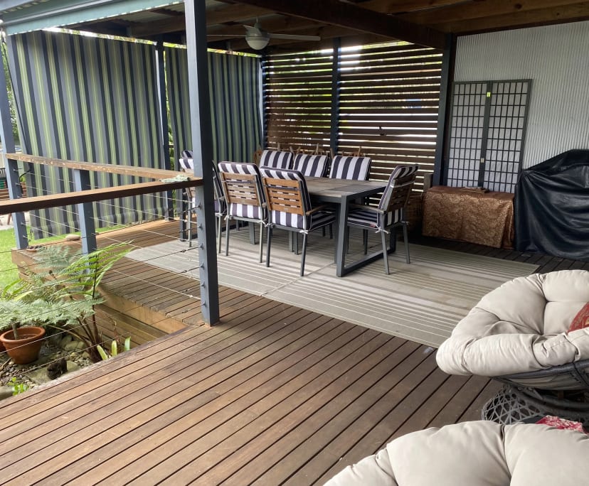 $285, Homestay, 4 bathrooms, Bateau Bay NSW 2261