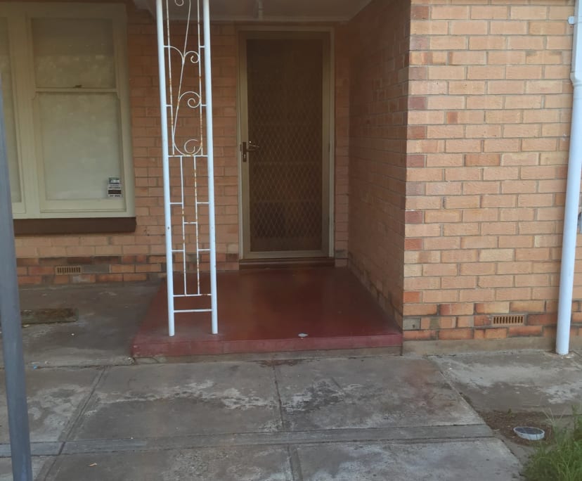 Whole property with 3 rooms for rent