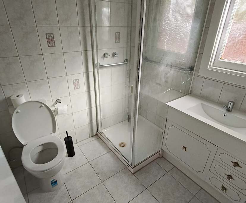 $250, Share-house, 5 bathrooms, Reservoir VIC 3073