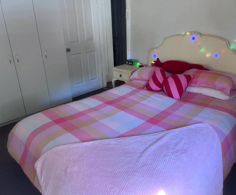 $410, Share-house, 3 bathrooms, Crows Nest NSW 2065