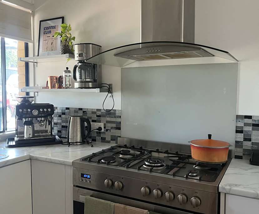 Unfurnished room in a share house